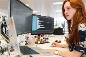 Professionele werkomgeving voor het CDD traineeship in de wondere wereld van witwassen bij Talent&Pro